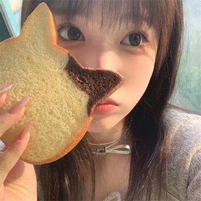 为了苟命我伪装失忆权臣白月光